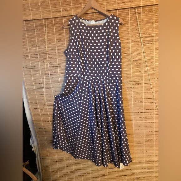 Cute Rockabilly Style Dress with Pleats Brown and White Polka Dot Size 16 - Picture 9 of 12